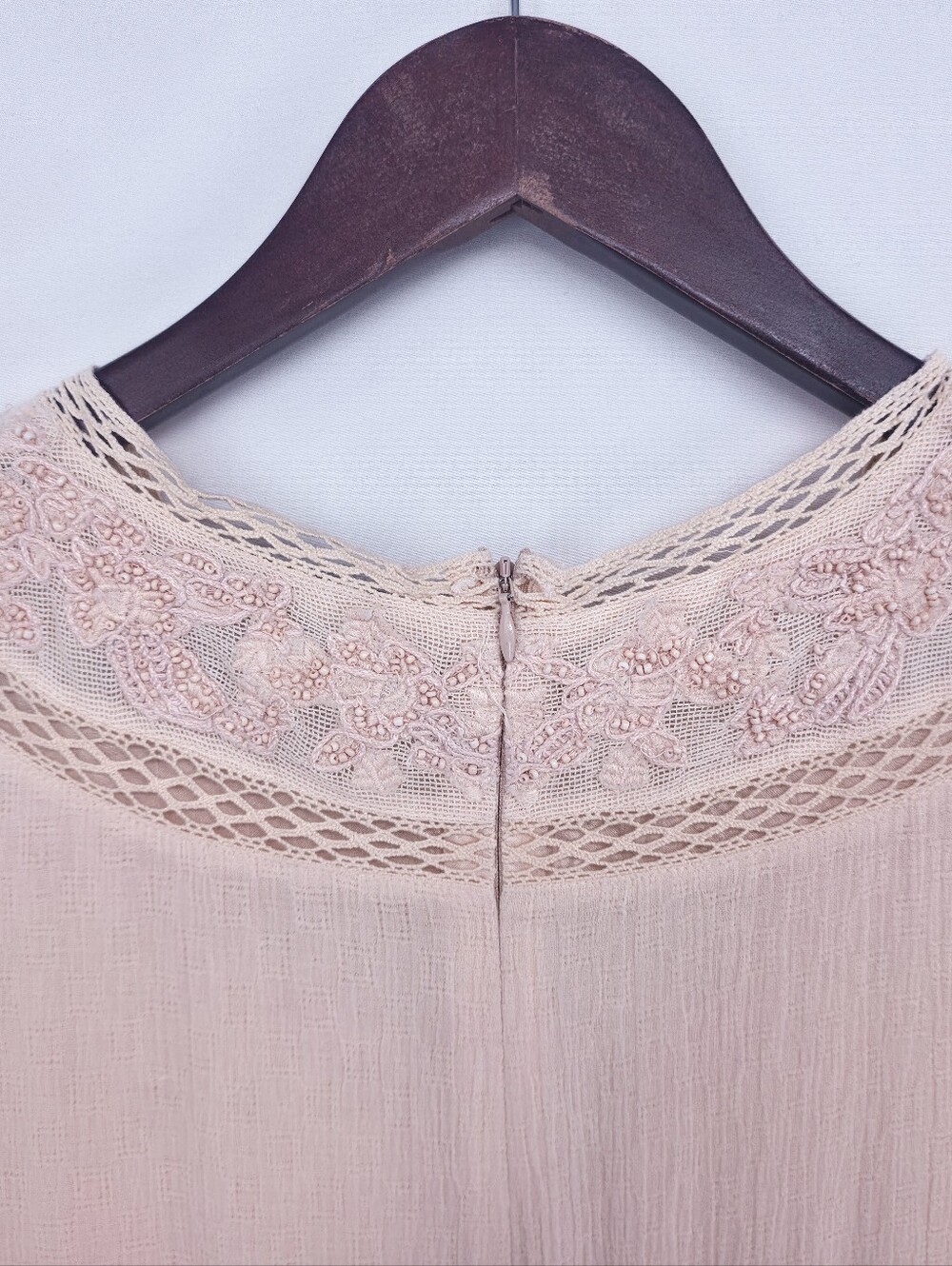 Love Sam Beaded Embroidered Boho Mini Dress Blush Lace Tiered Ruffle M - Picture 12 of 16